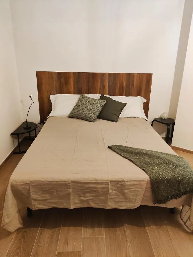 Arima Home - Loft Semi Indipendente In Locazione Bari Homestay